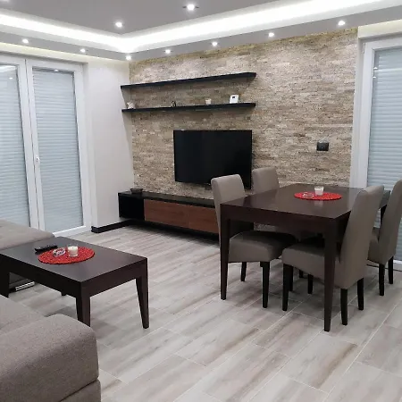 Delux Apartment *